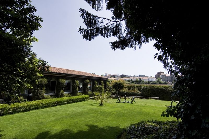 Hotel Virxe Da Cerca By Pousadas De Compostela Santiago de Compostela Exterior photo